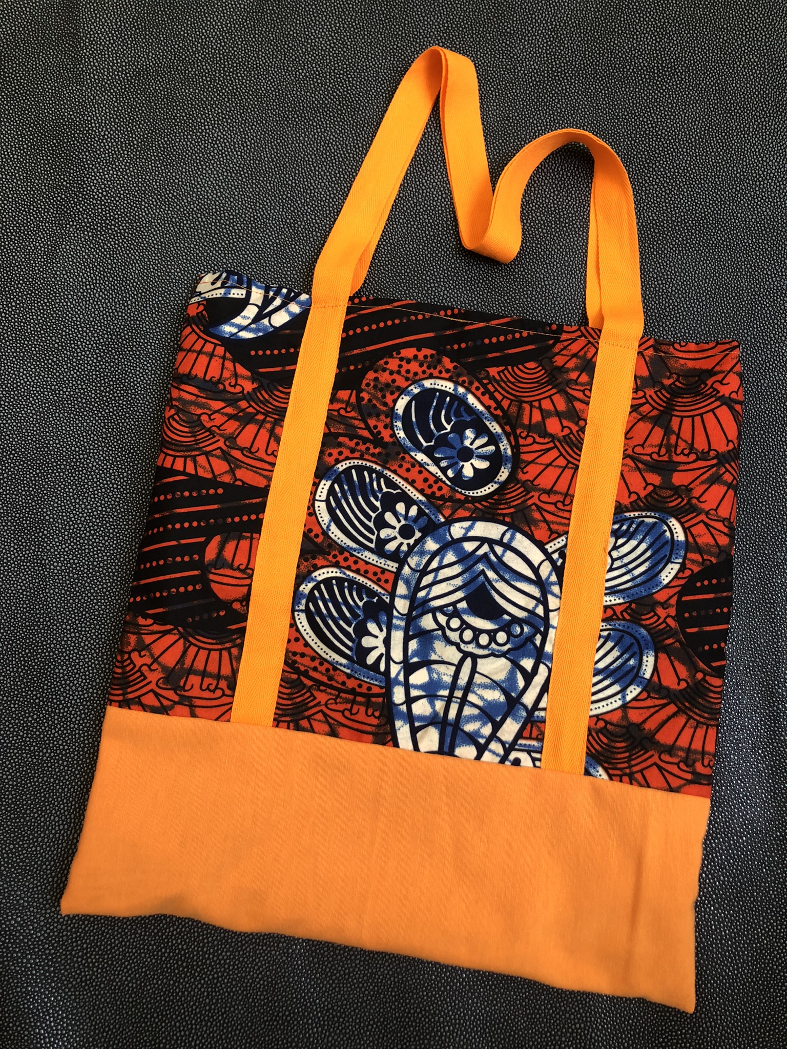 sac, tote bag, grande anse, artisanat, handmade, pièce unique, doublure upcyclée, création originale, wax