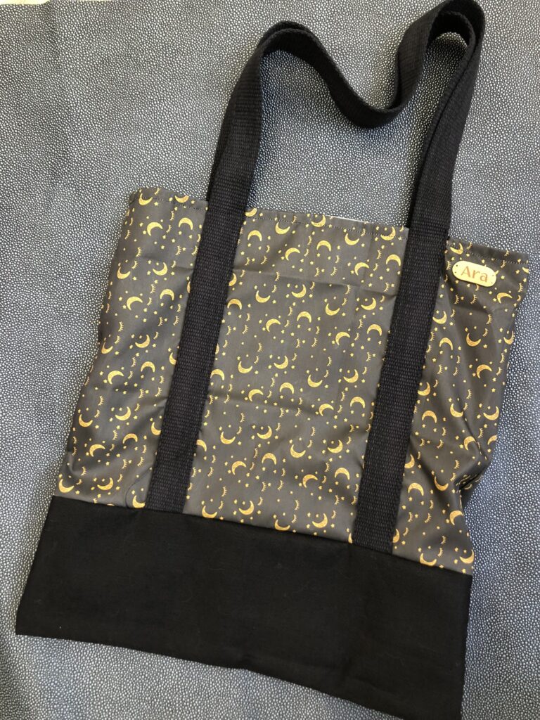 sac, tote bag, grande anse, artisanat, handmade, pièce unique, doublure upcyclée, création originale 